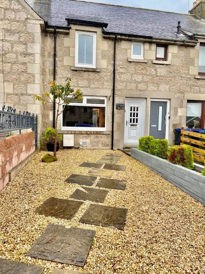 Claire'S Townhouse, Aberdeenshire, 3 Bedrooms Oldmeldrum エクステリア 写真
