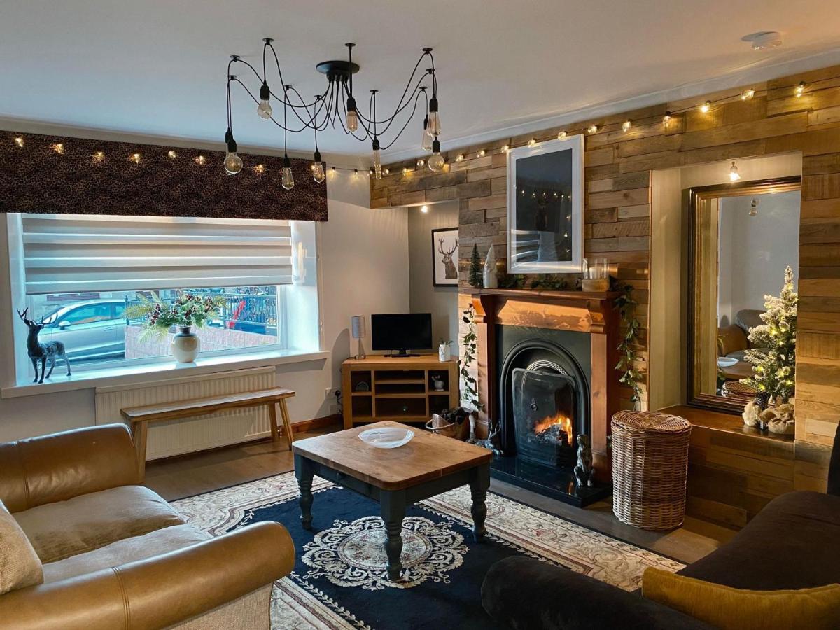 Claire'S Townhouse, Aberdeenshire, 3 Bedrooms Oldmeldrum エクステリア 写真